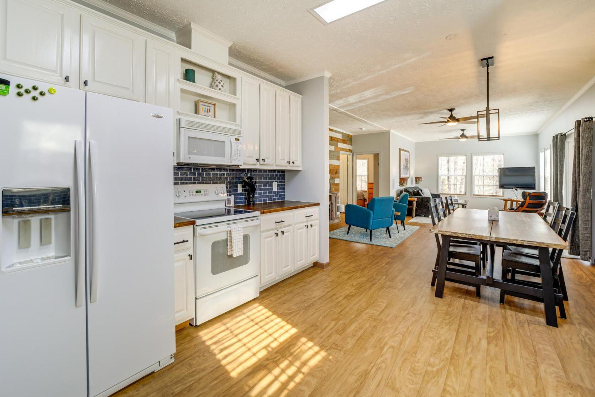 Lakeside Cashiers Cabin With Private Boat Dock! Cullowhee Buitenkant foto